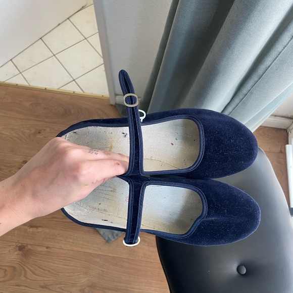 Blue velvet ballet flats - Picture 3 of 6